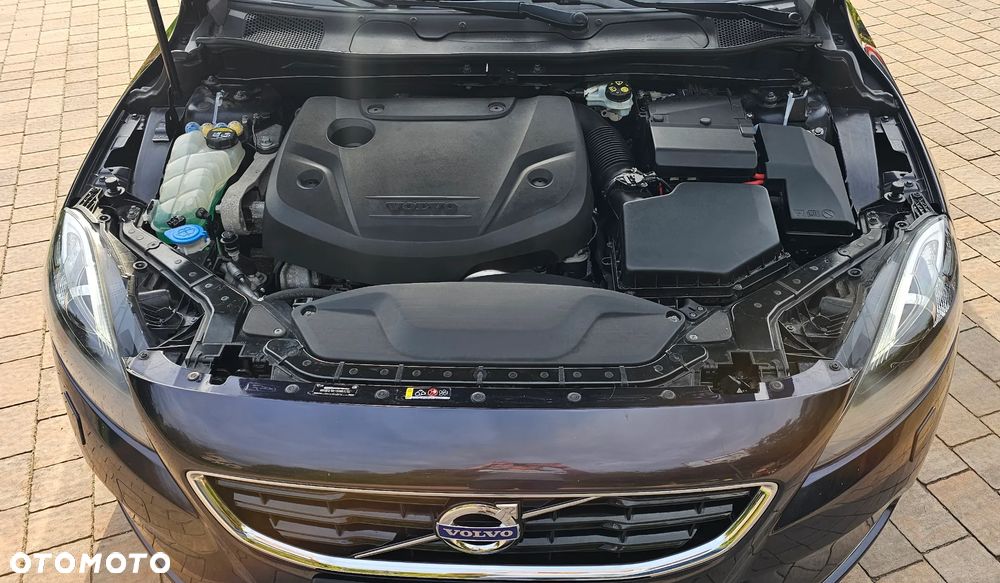 Volvo V40 - 10