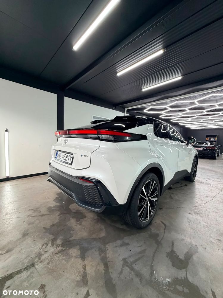 Toyota C-HR 1.8 Hybrid Black&White - 17
