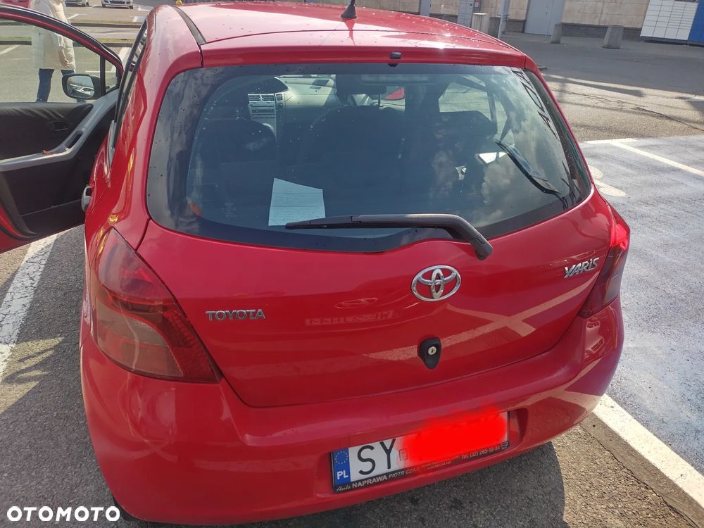 Toyota Yaris 1.0 Luna - 5