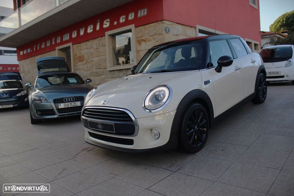 MINI 5 Portas Cooper D Auto - 1