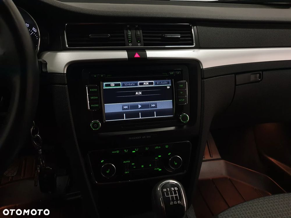 Skoda Superb 2.0 TDI Platinum - 13