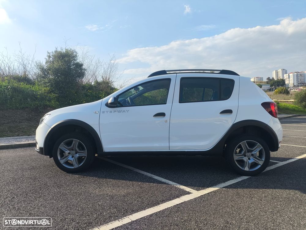 Dacia Sandero Stepway TCe 110 ULTIMATE - 5