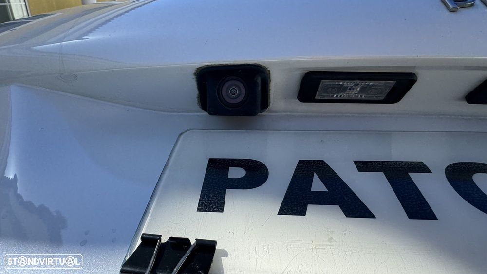 Peugeot 2008 1.2 PureTech Allure EAT6 - 9