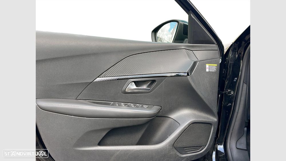Peugeot 208 1.2 Hybrid Allure e-DCS6 - 12
