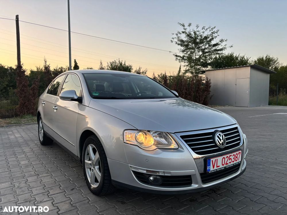 Volkswagen Passat Variant 2.0 TDI DSG Individual - 3