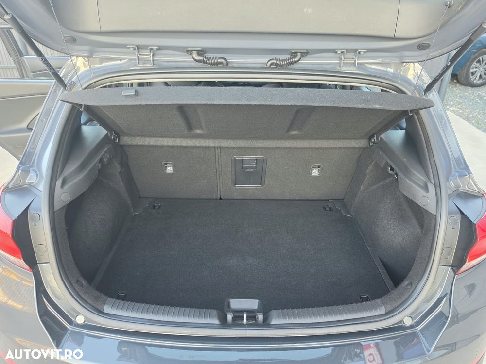 Hyundai i30 - 38