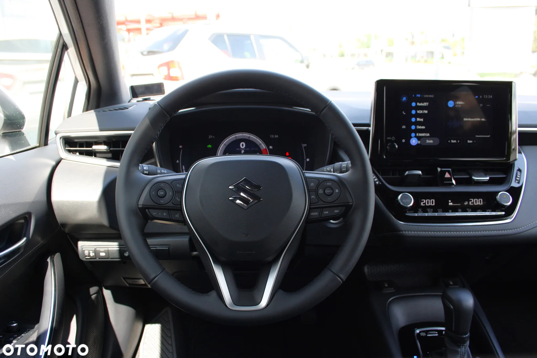 Suzuki Swace 1.8 Hybrid Premium Plus CVT - 9