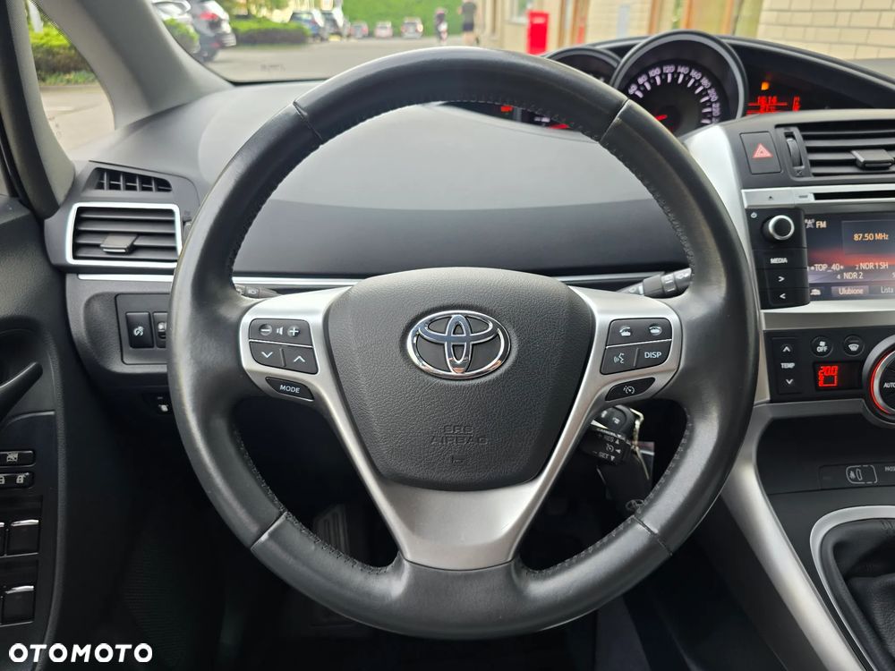 Toyota Verso - 28