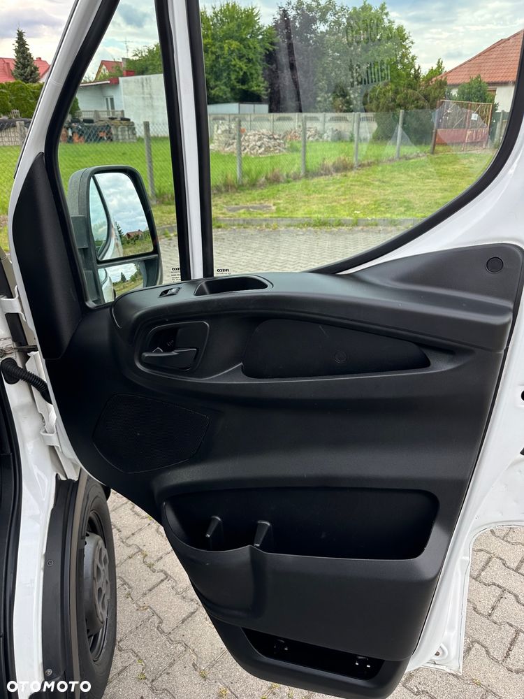 Iveco DAILY - 16