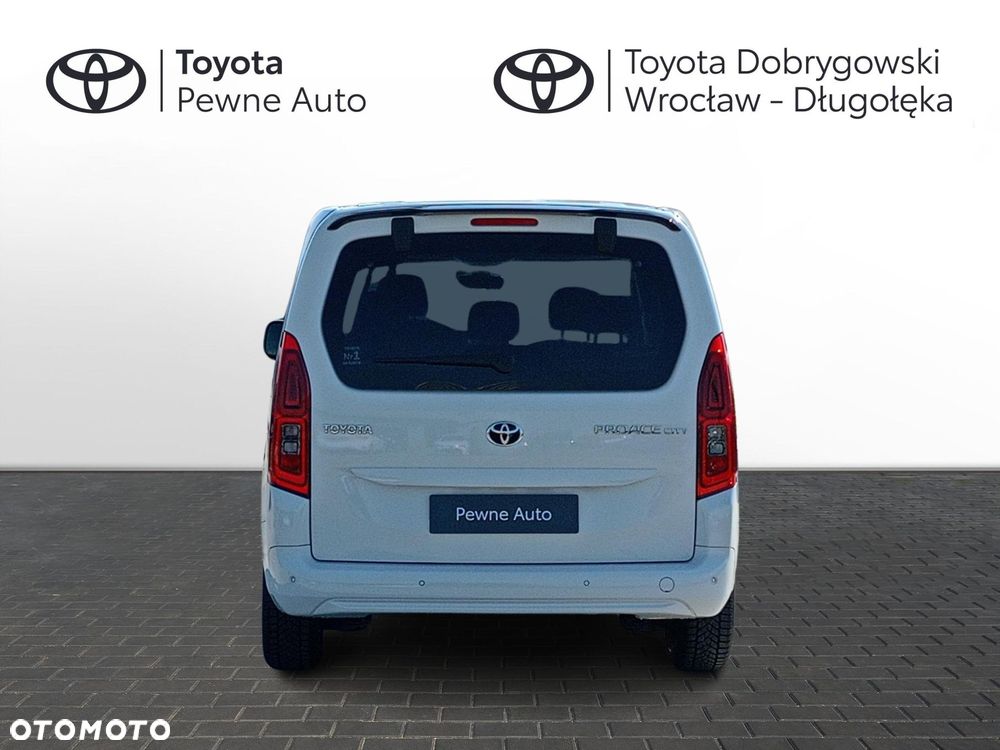 Toyota Proace City Verso 1.5 D-4D Business - 6