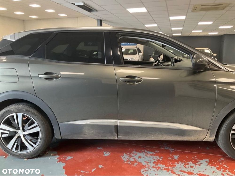 Peugeot 3008 1.2 PureTech Allure Pack S&S EAT8 - 6