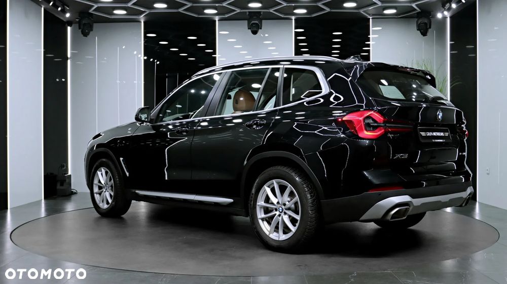 BMW X3 xDrive20i GPF Luxury Line - 5