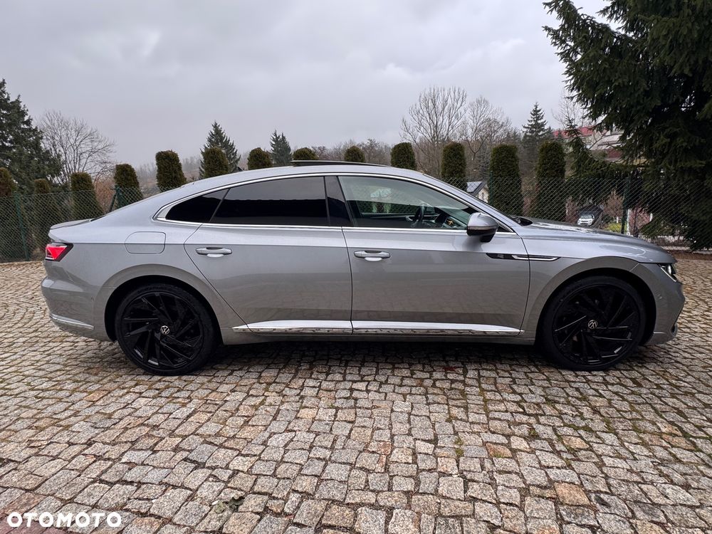 Volkswagen Arteon 2.0 TDI SCR DSG R-Line - 19