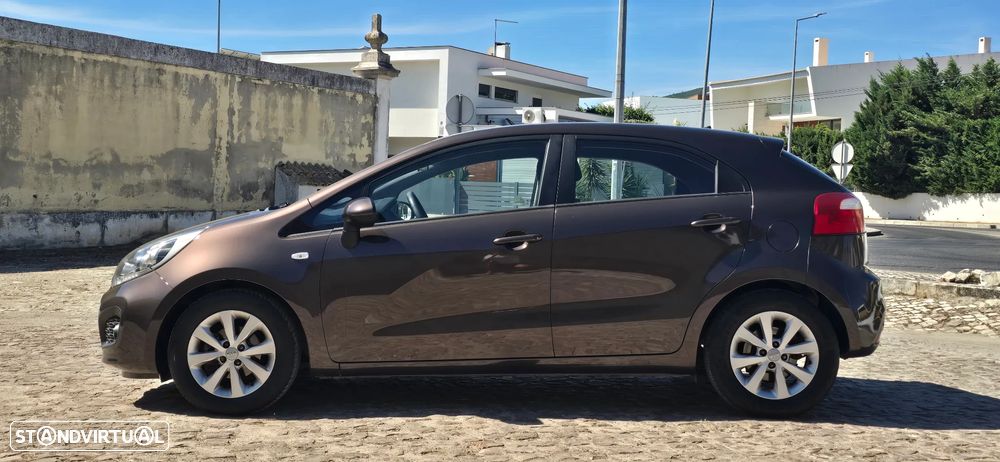 Kia Rio 1.2 CVVT More Edition - 10