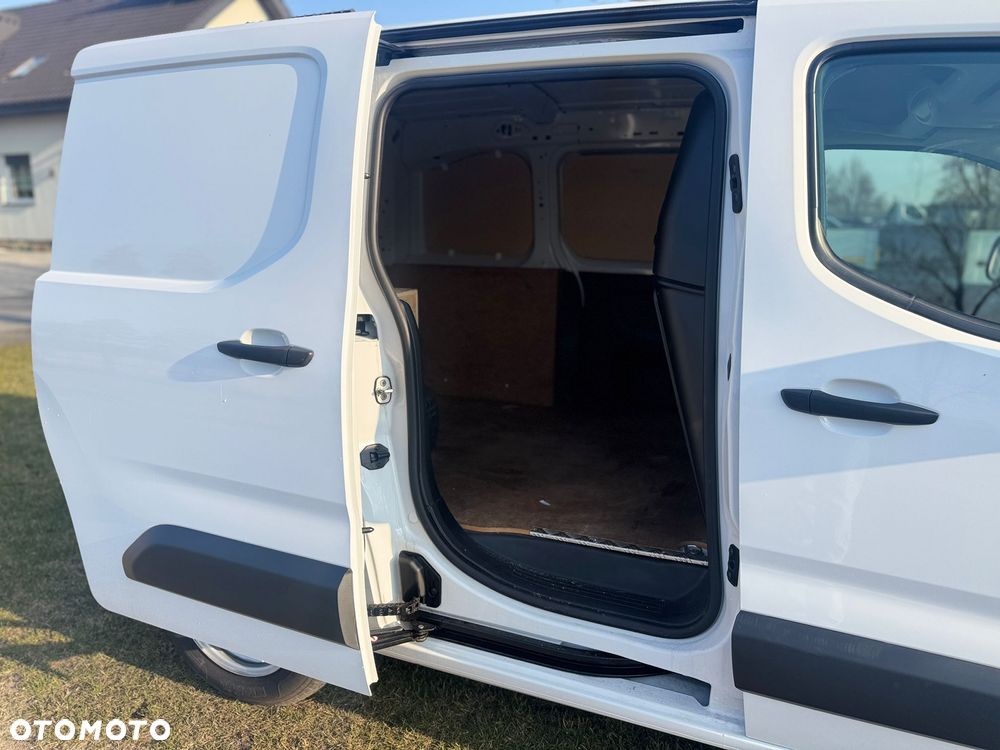 Opel Combo - 12