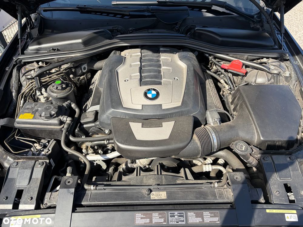 BMW Seria 6 650 i - 16