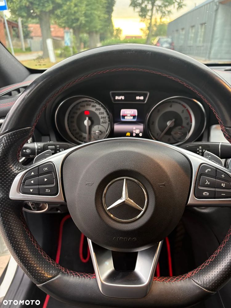 Mercedes-Benz GLA 220 d 4-Matic - 21