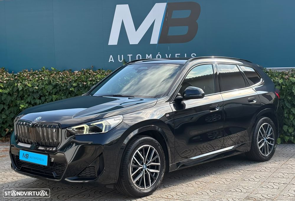 BMW iX1 xDrive30 M Sport Pack - 4
