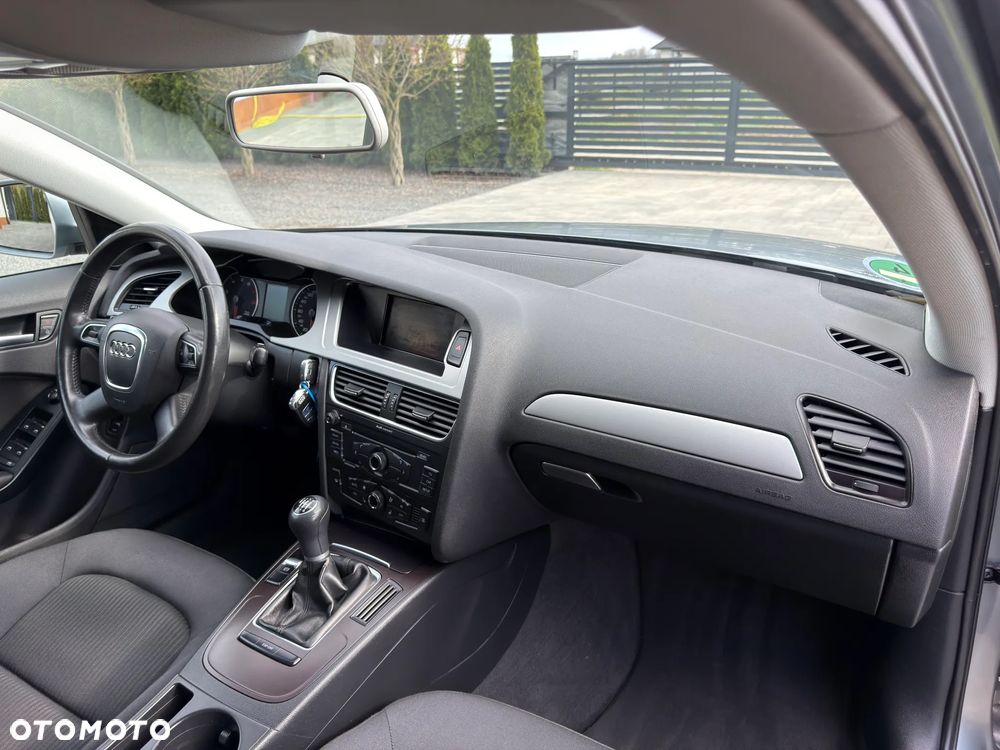 Audi A4 Limousine 1.8 TFSI Attraction - 37