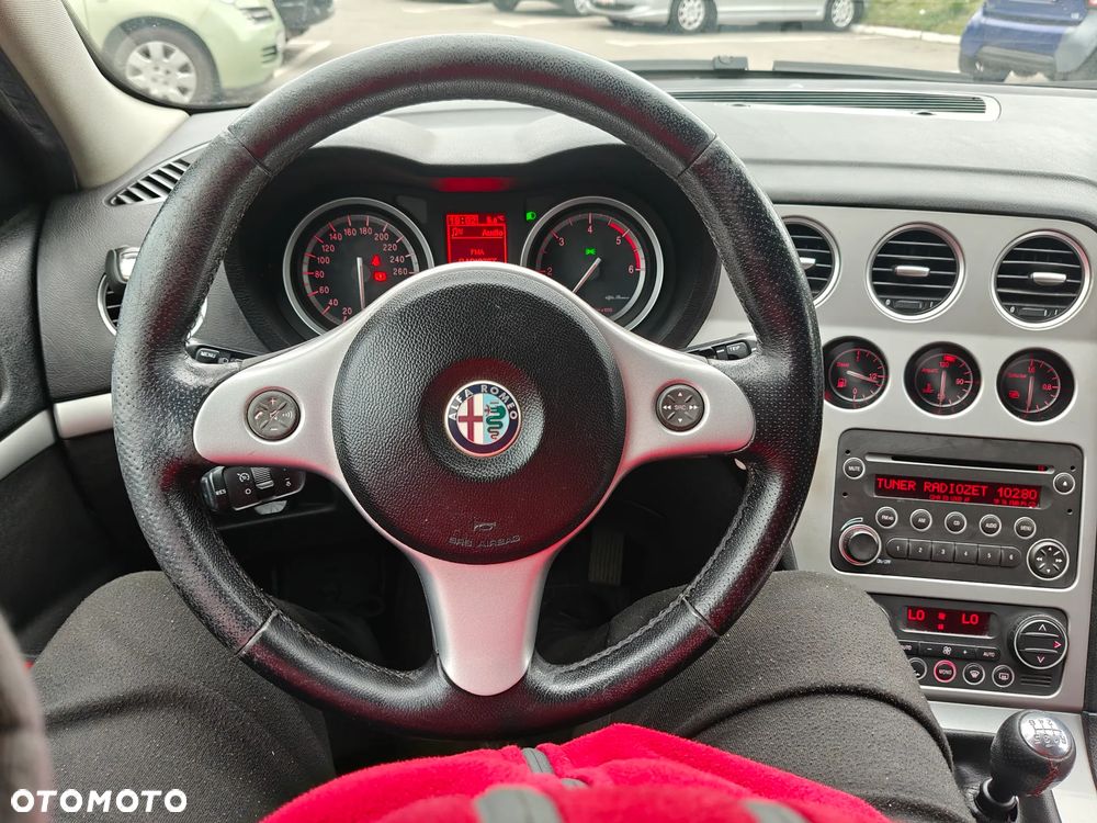 Alfa Romeo 159 1.9 JTDM 8V DPF - 19