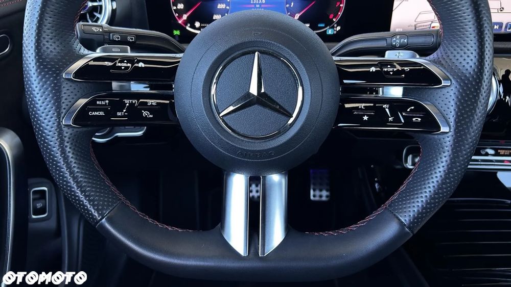 Mercedes-Benz CLA 200 AMG Line 7G-DCT - 5