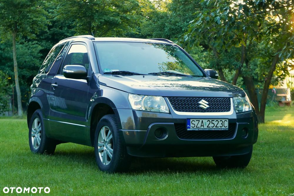 Suzuki Grand Vitara 2.4 Premium - 2