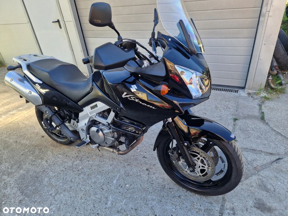 Suzuki V-STROM - 2