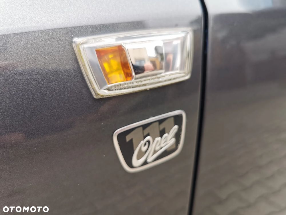 Opel Astra 1.6 Sport - 29