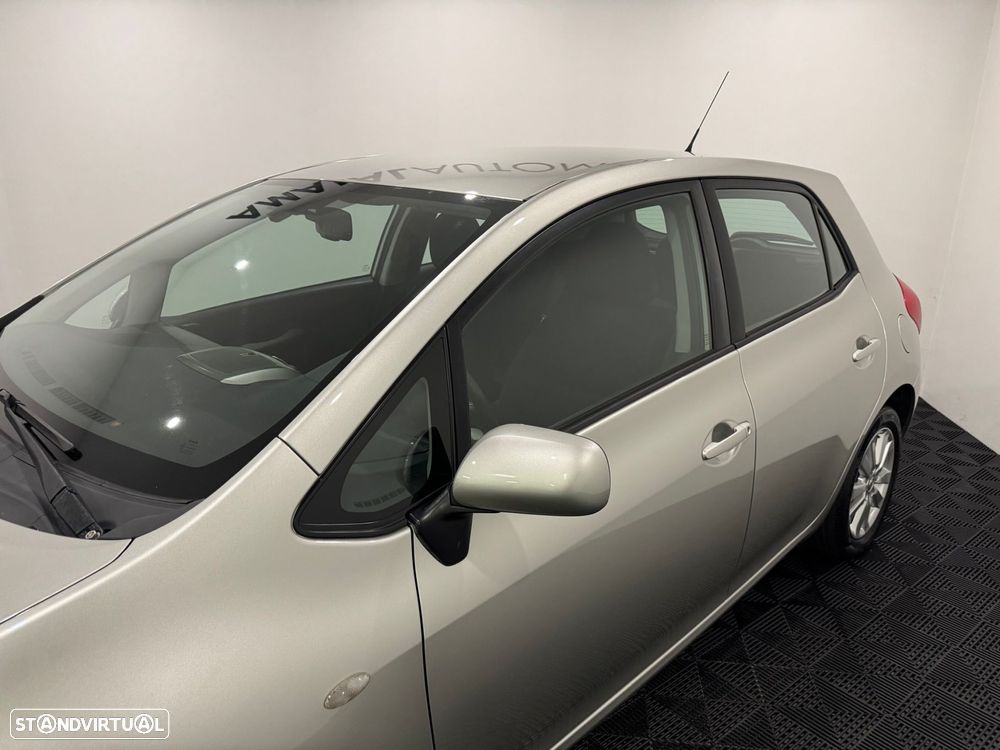 Toyota Auris 1.4 D-4D Sol - 15