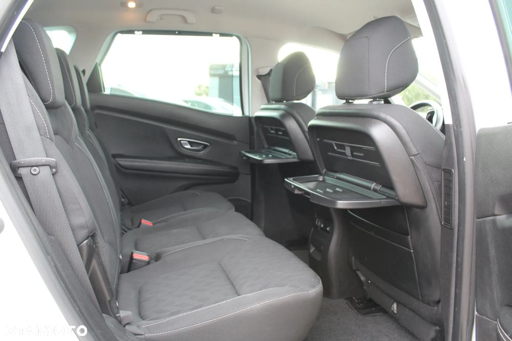 Renault Scenic ENERGY TCe 140 LIMITED - 19