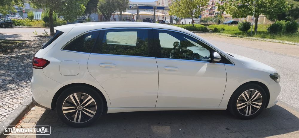 Mercedes-Benz B 250 e - 7