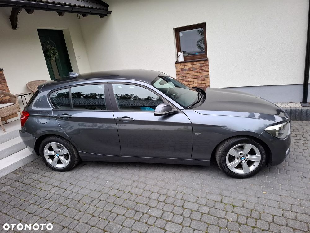 BMW Seria 1 116i Sport Line - 31