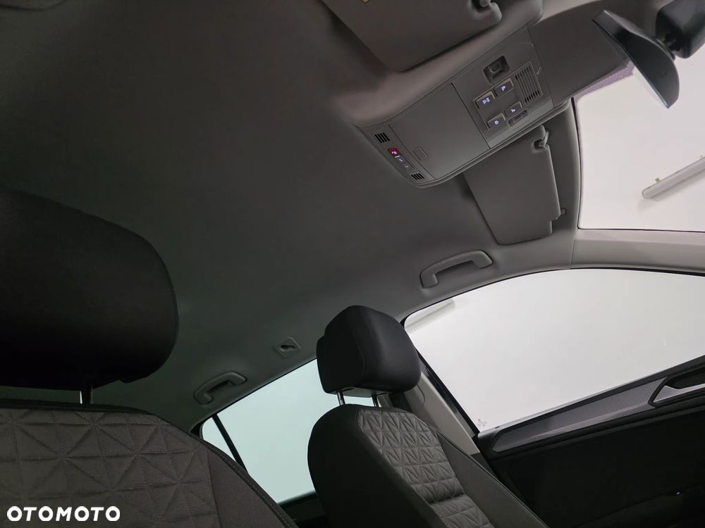 Volkswagen Tiguan 2.0 TSI 4Mot Elegance DSG - 27