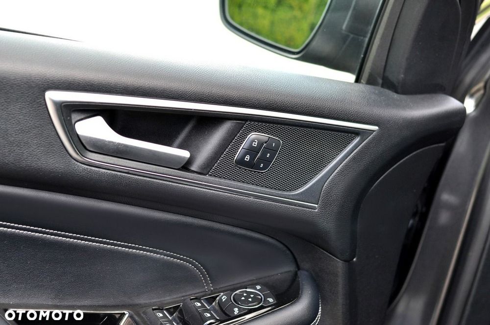 Ford Edge 2.0 TDCi Bi-Turbo 4x4 Titanium - 19