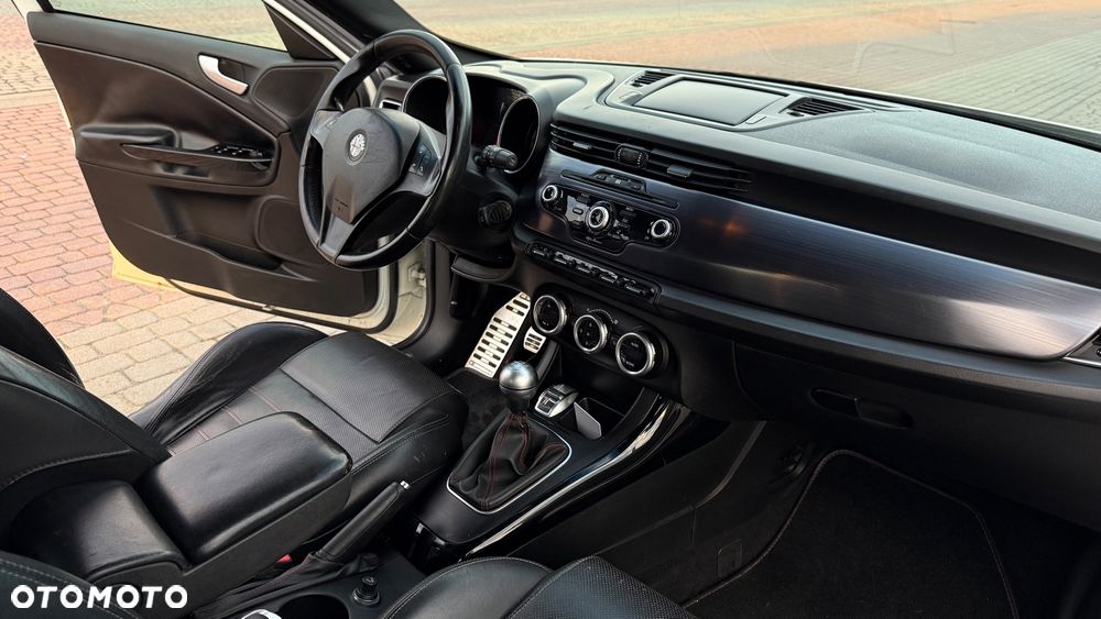 Alfa Romeo Giulietta 2.0 JTDM 16V - 7