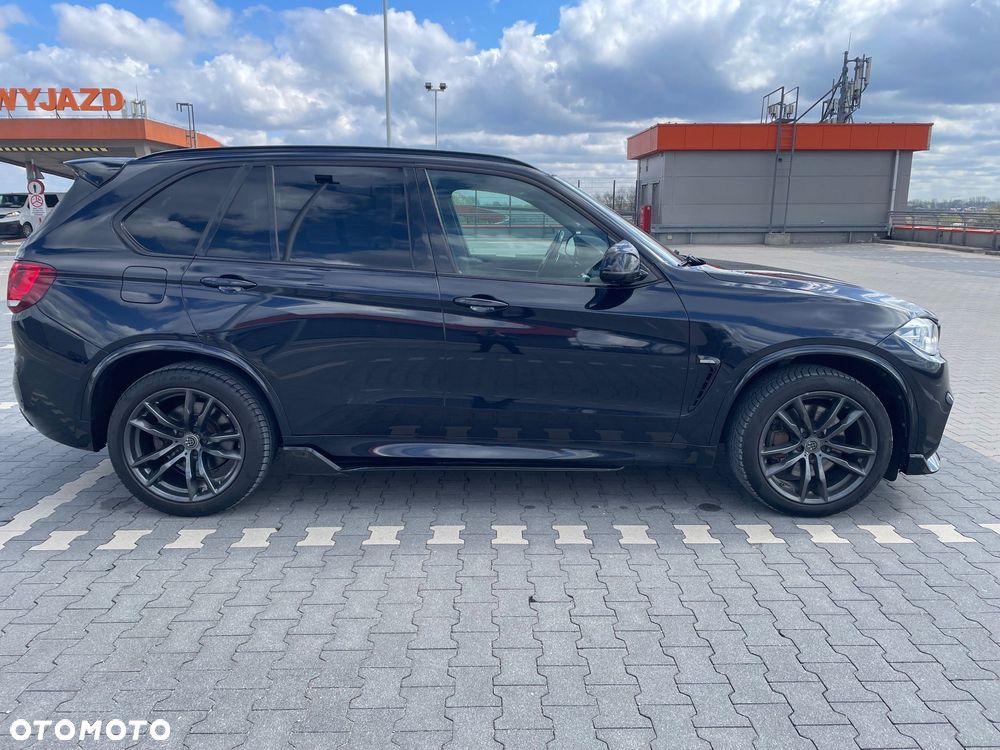 BMW X5 xDrive50i - 3