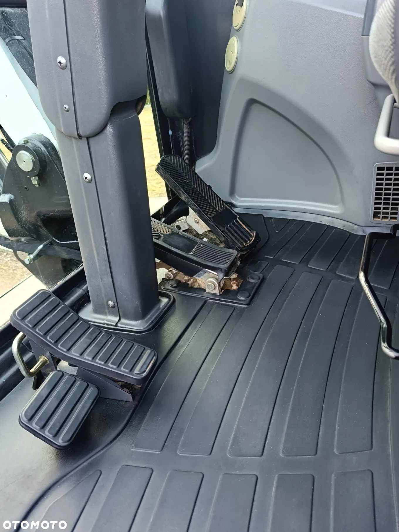 Bobcat 773 High Flow - 15
