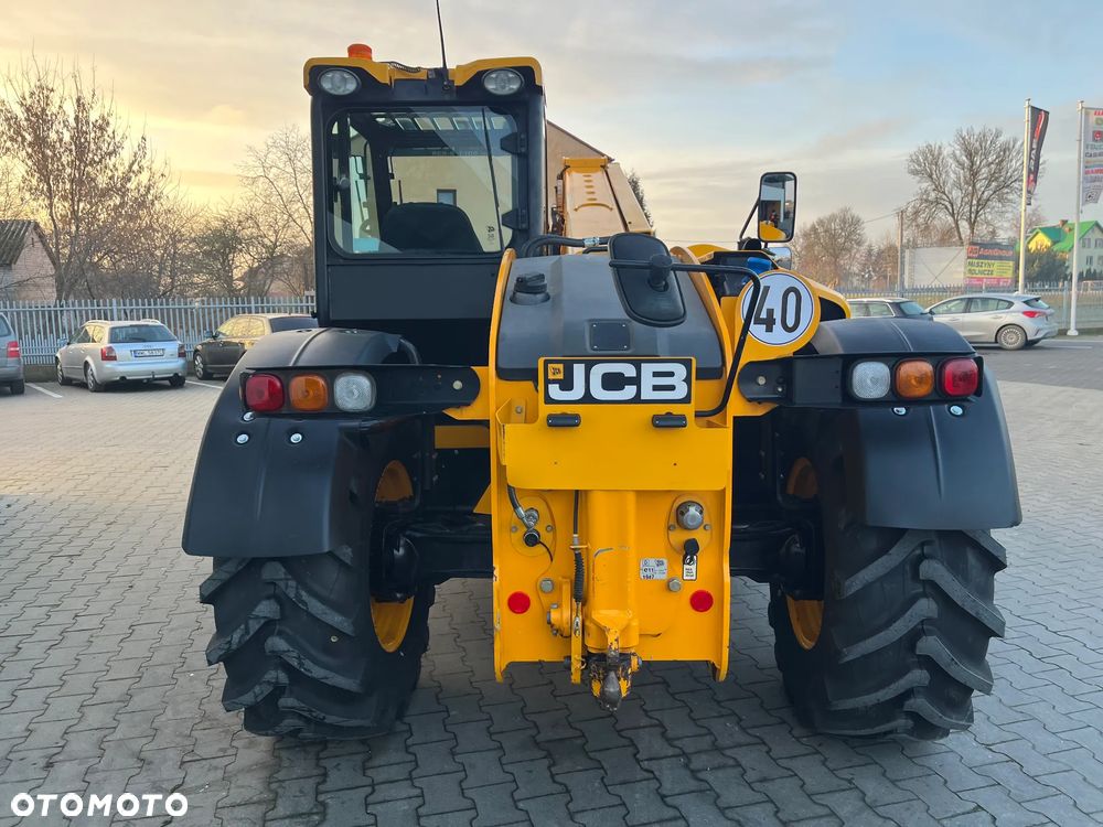 JCB 526-56 Agri Super - 5