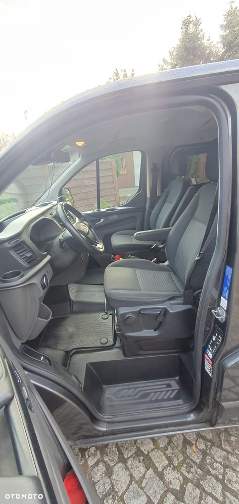 Ford Transit Custom - 11