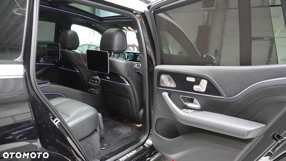 Mercedes-Benz Maybach GLS - 11