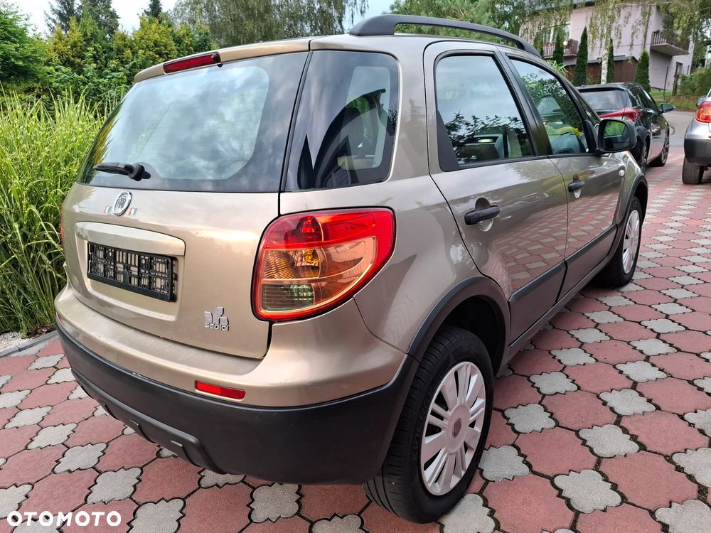 Fiat Sedici 1.6 16V 4x4 Luxury - 8