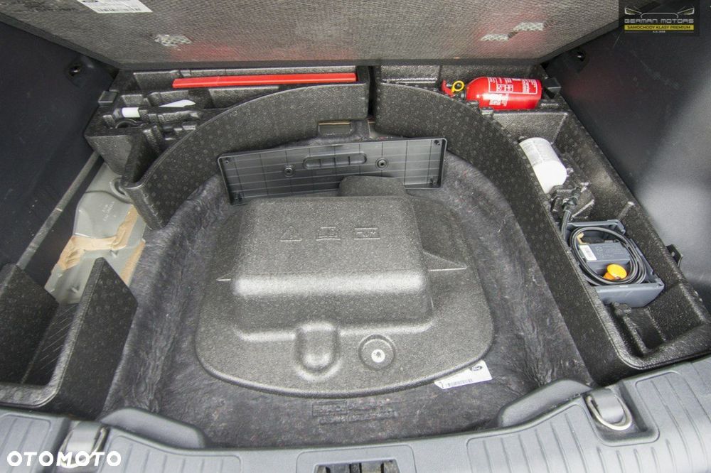 Ford Kuga - 30