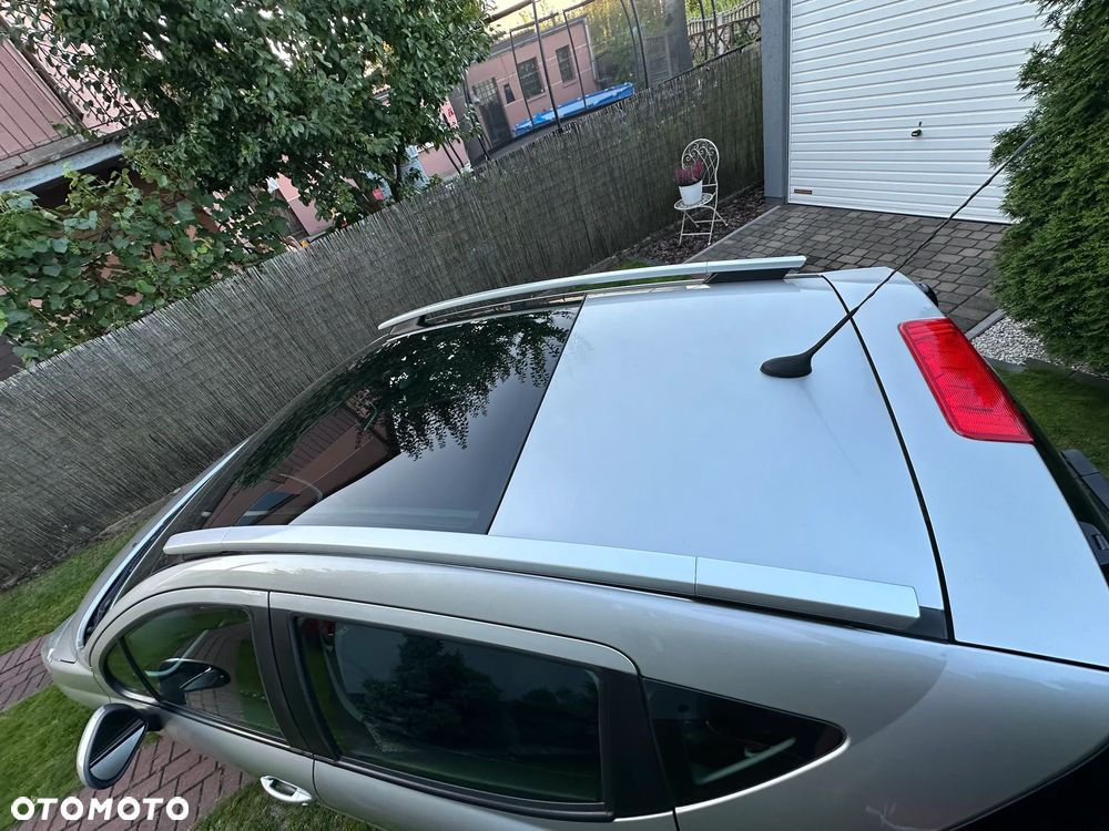 Peugeot 207 1.6 VTi Premium - 9