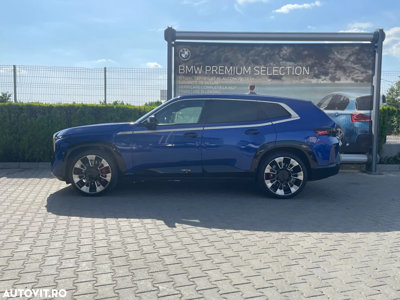 BMW XM - 5