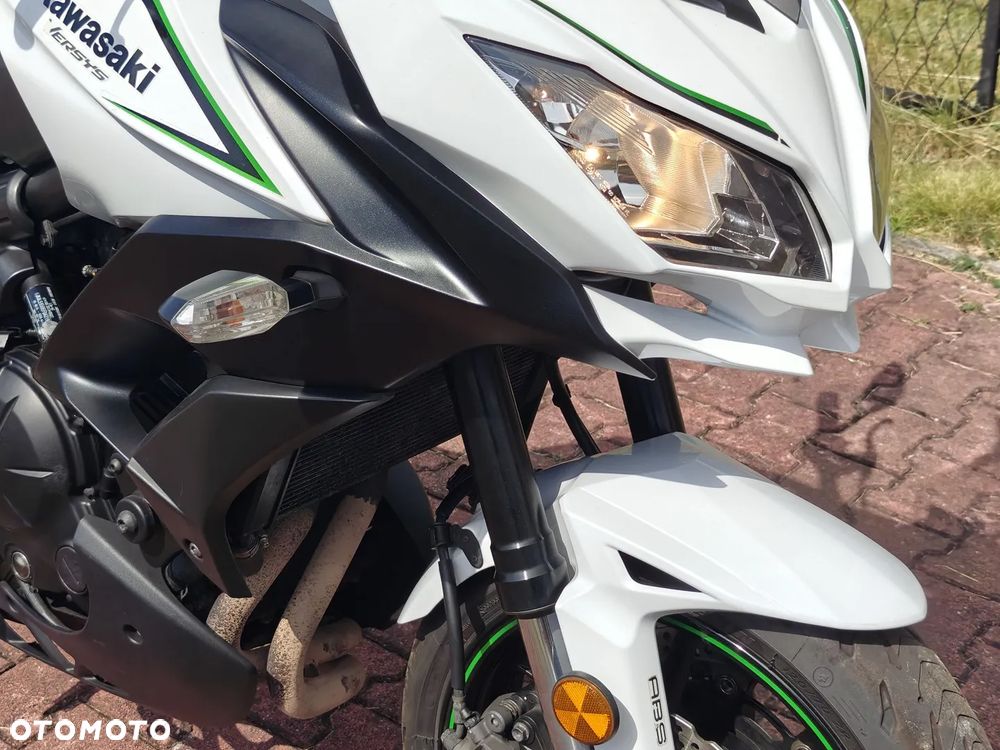 Kawasaki Versys 650 - 12