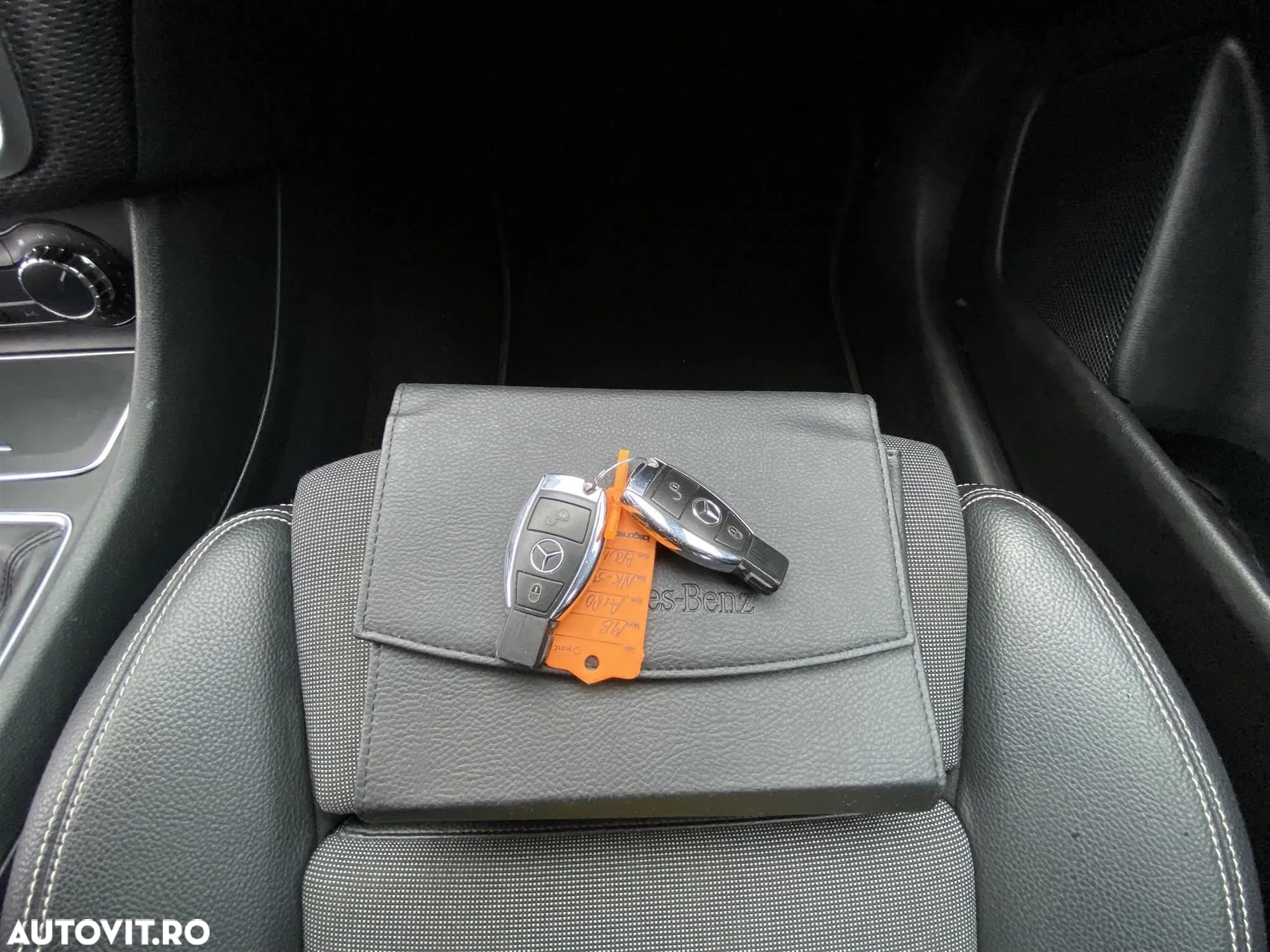 Mercedes-Benz A 180 (BlueEFFICIENCY) - 10