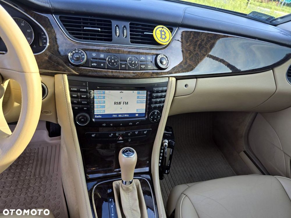 Mercedes-Benz CLS 320 CDI - 25