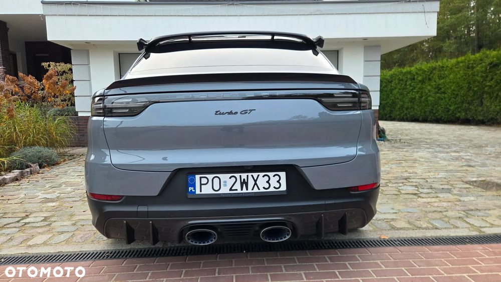 Porsche Cayenne Turbo GT - 7