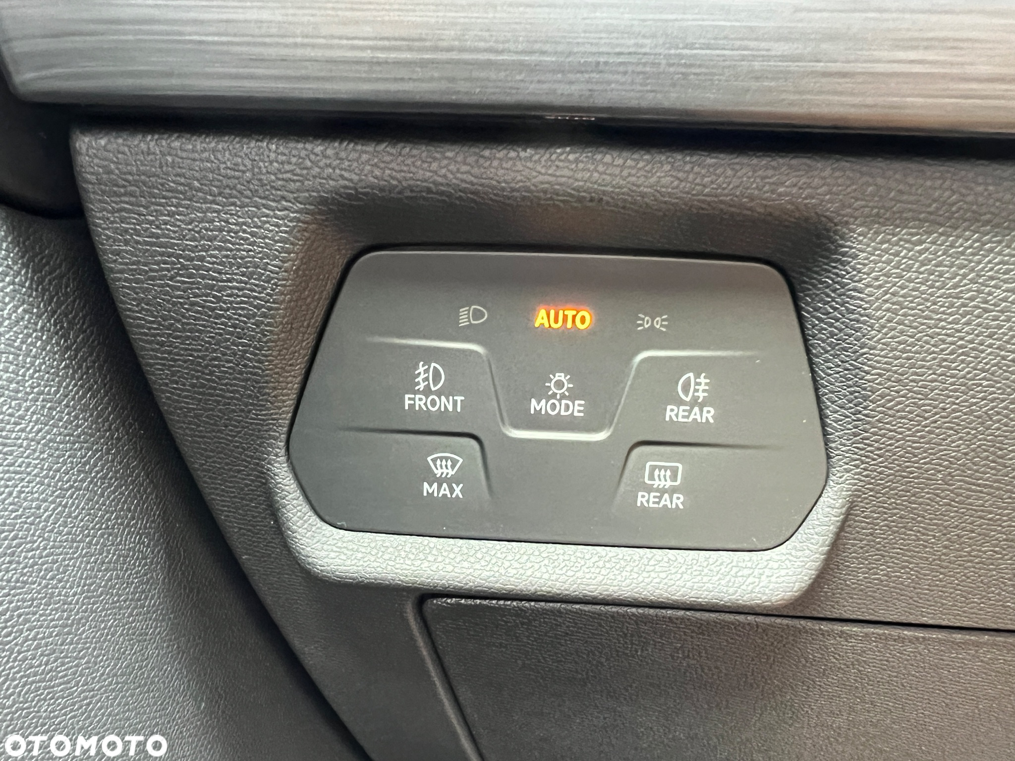 Cupra Formentor VZ 1.4 e-Hybrid DSG - 37
