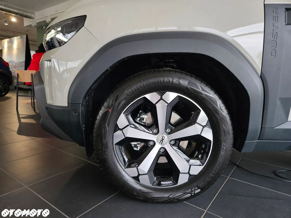 Dacia Duster 1.8 Full Hybrid 155 Journey MMT - 9